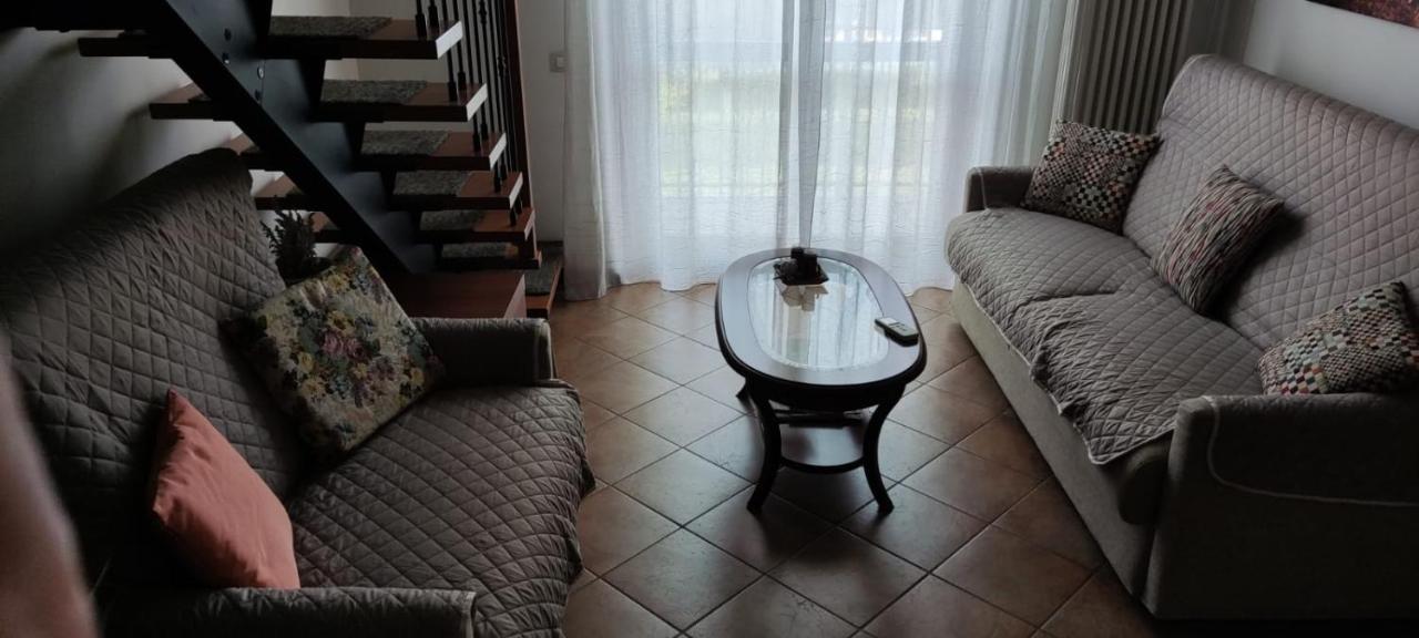 Appartamento Vicino Malpensa Vanzaghello Luaran gambar