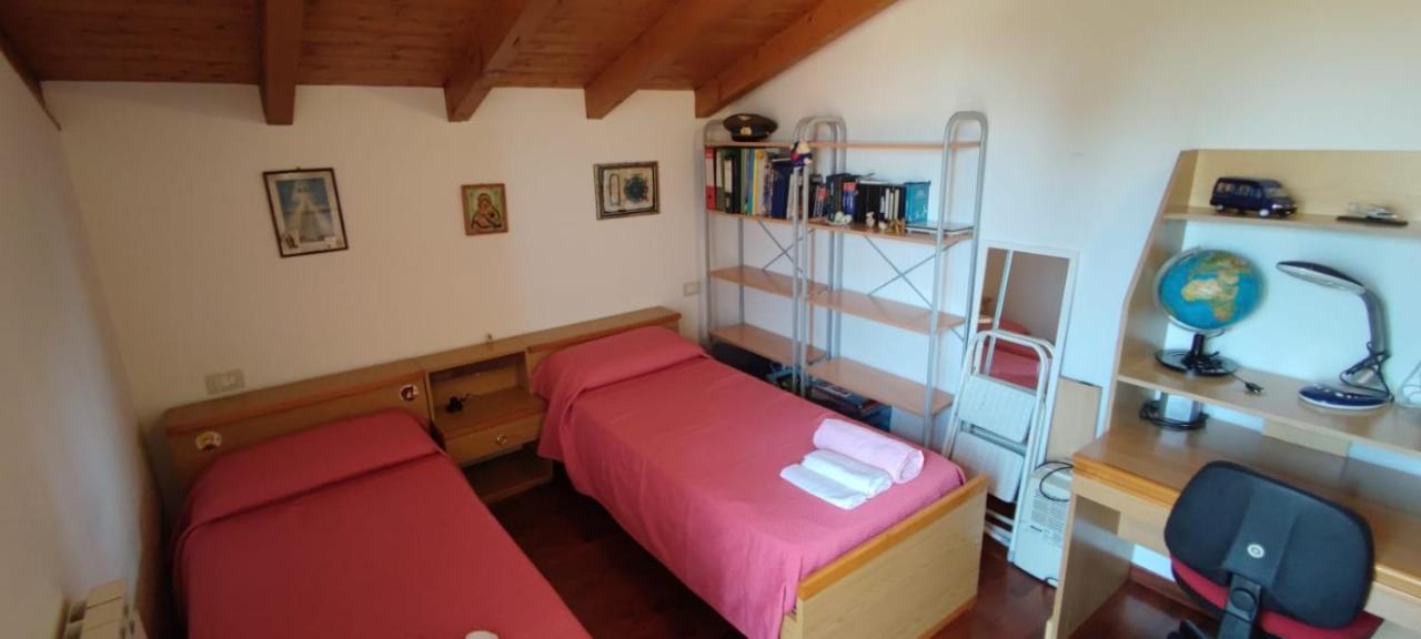Appartamento Vicino Malpensa Vanzaghello Luaran gambar