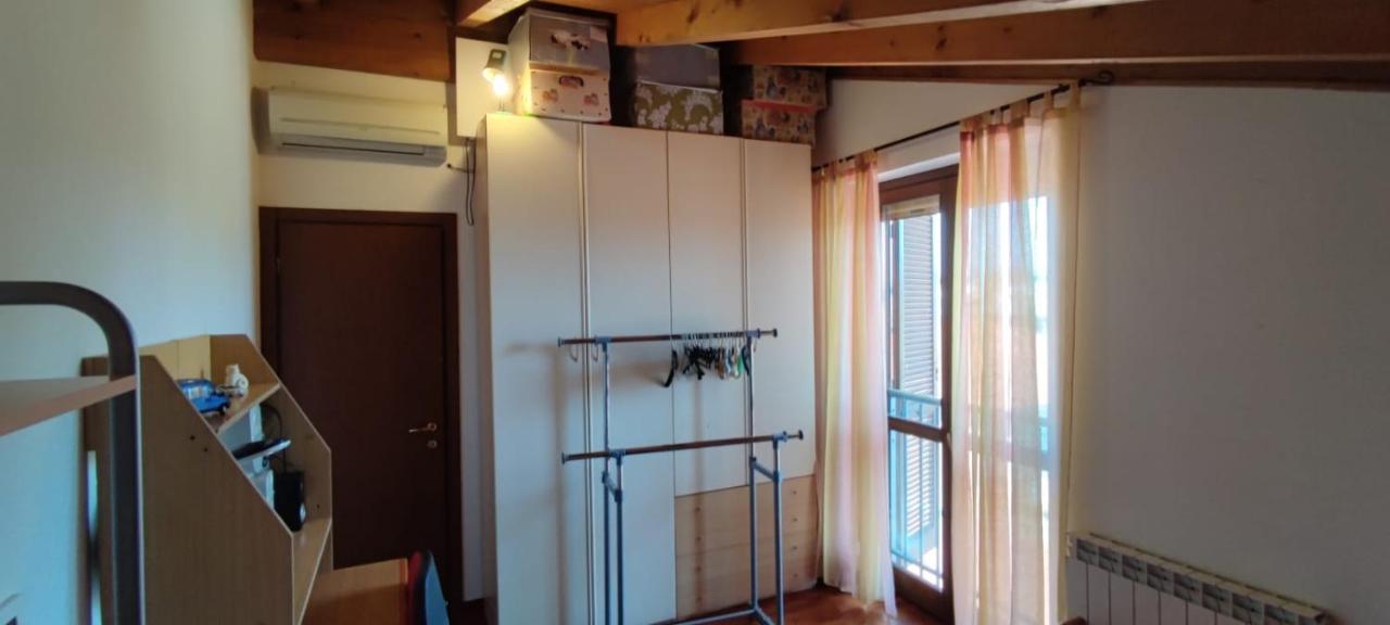 Appartamento Vicino Malpensa Vanzaghello Luaran gambar