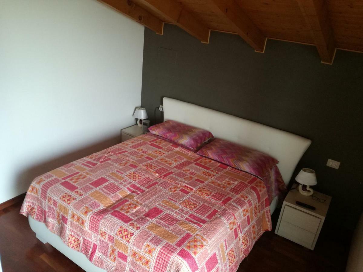 Appartamento Vicino Malpensa Vanzaghello Luaran gambar