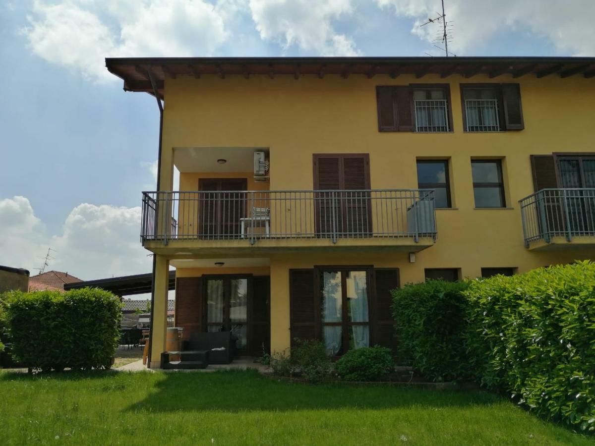 Appartamento Vicino Malpensa Vanzaghello Luaran gambar